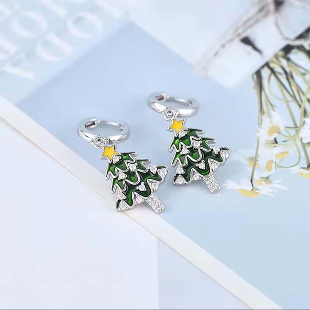 Anthropologie Green Sterling Silver 925 
Christmas Tree Earrings